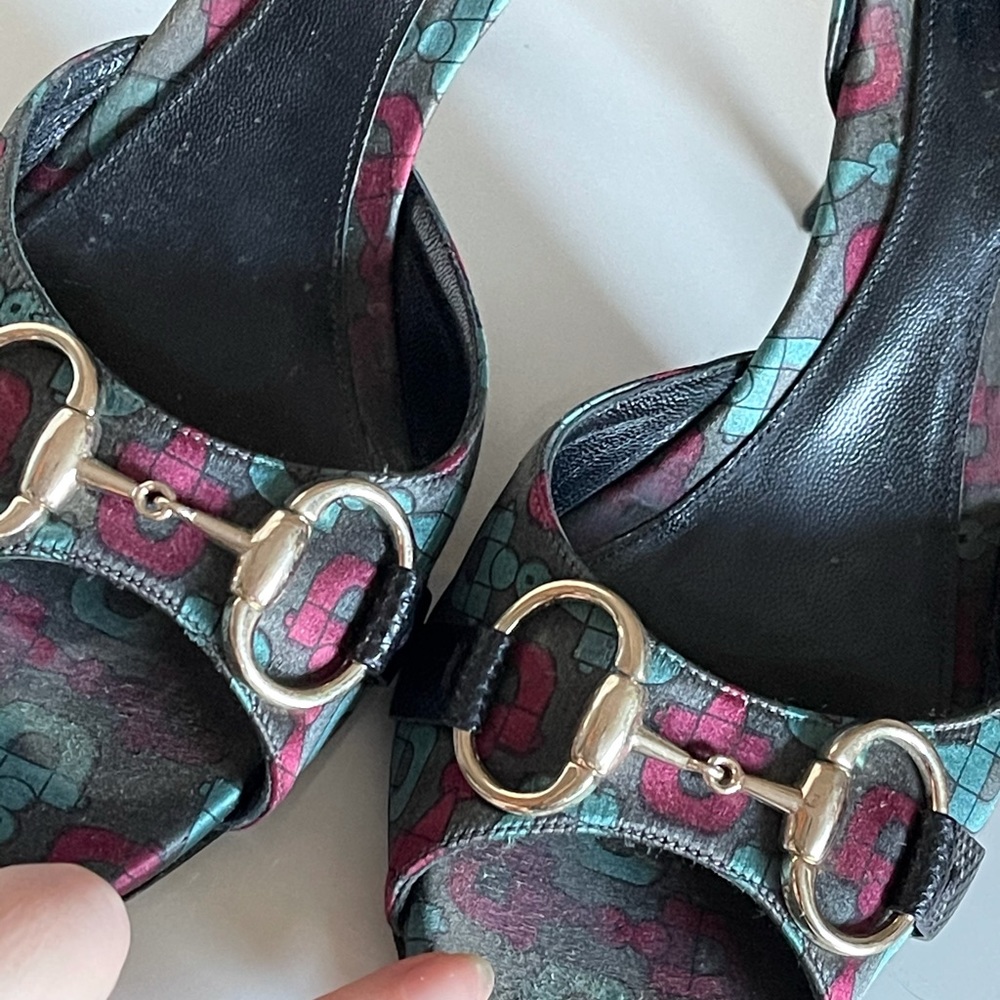 Gucci Horsebit D’Orsay Heels - Picture 9 of 15
